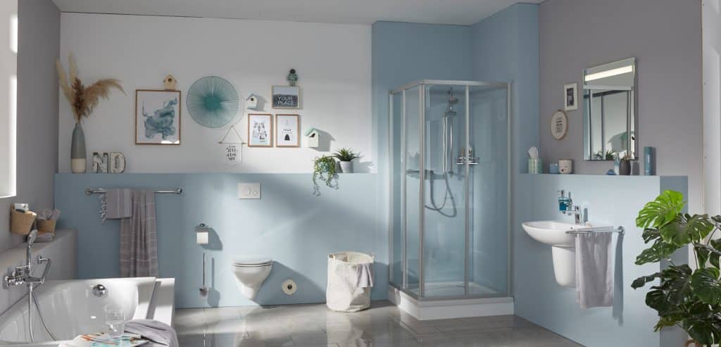 Farbideen für Ihr Badezimmer: ein schönes hellblau macht den Raum freundlicher und ist zurzeit sehr modern. 